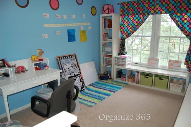 Organizing-Girls-Toys-In-Bedrooms-photo-8