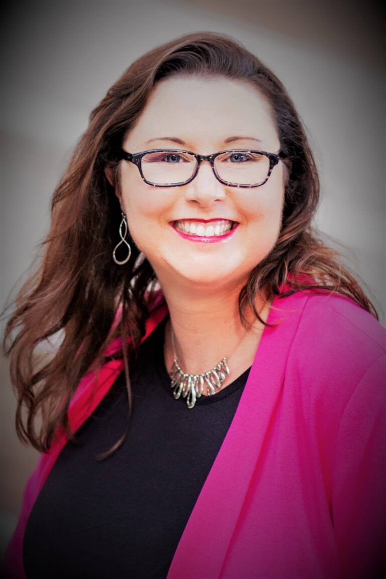 JennDickelHeadshot2019