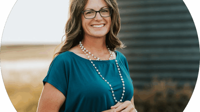 Anna Merriman – Headshot